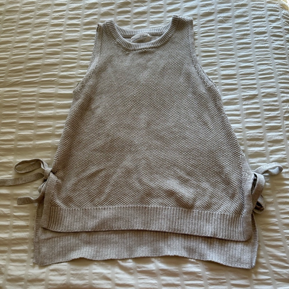 Universal Thread Beige cardigan sweater sleeveless with side ties size XS - Picture 2 of 7